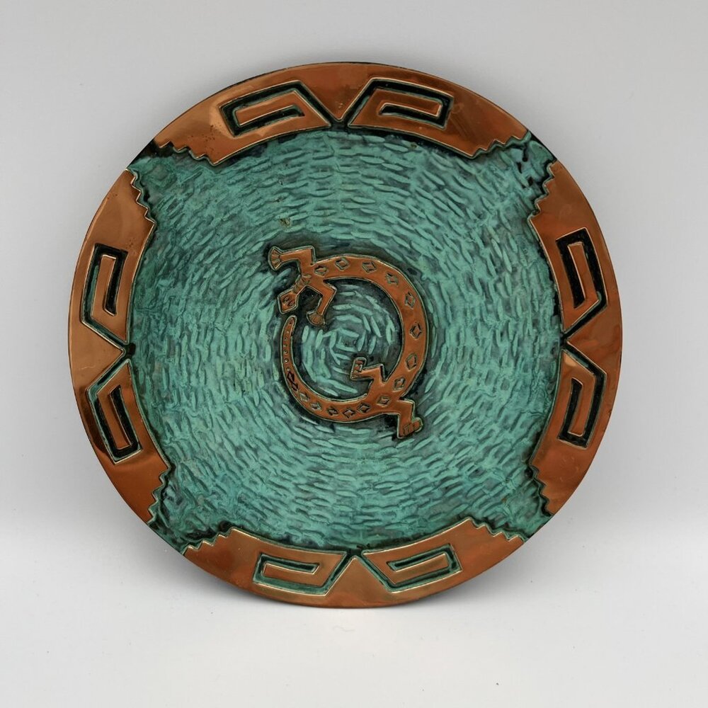 Vintage New World Trading Co Medicine 6” Plate Copper Lizard Turquoise Colored